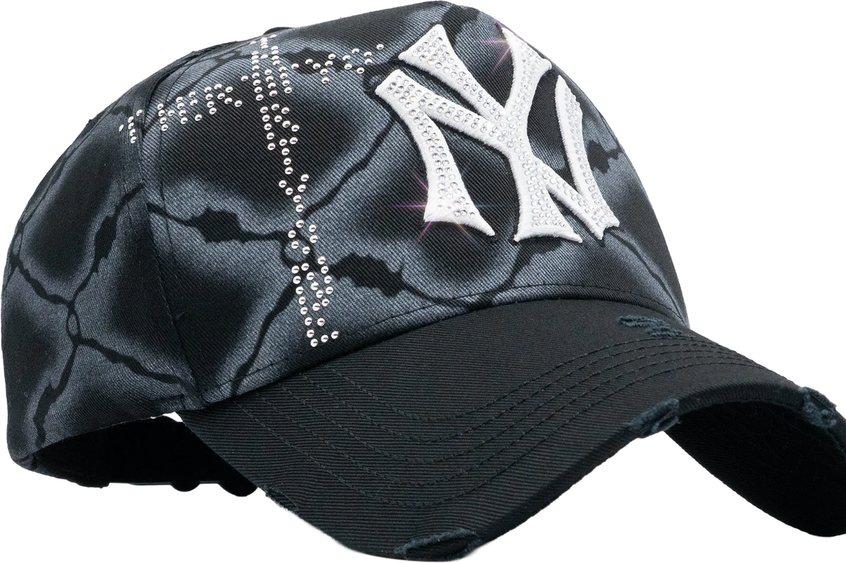 THIRTY ONE HATS | CAGED IN