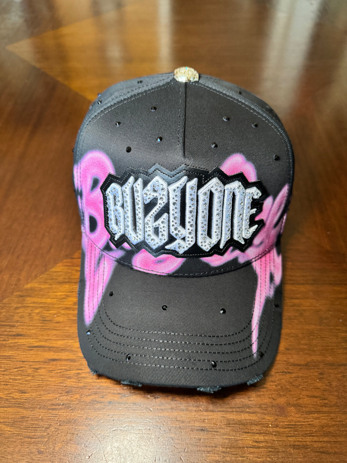 THIRTY ONE HATS | BUZY ONE GRAFFITI PINK