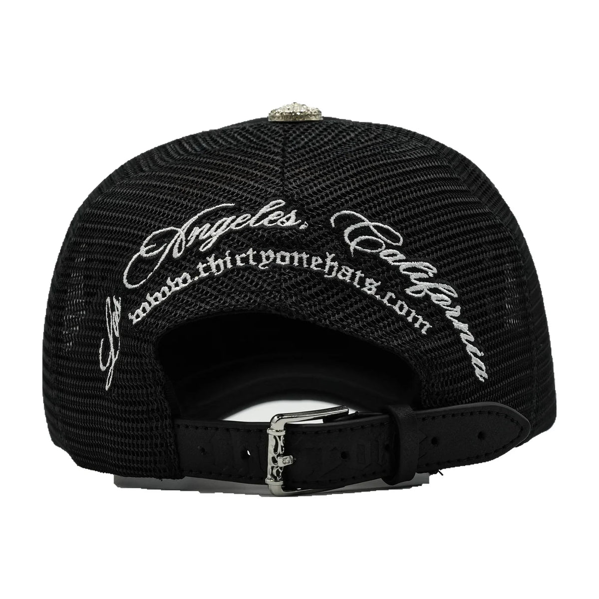 THIRTY ONE HATS | 3ONE BLACK/WHITE CURVED BRIM